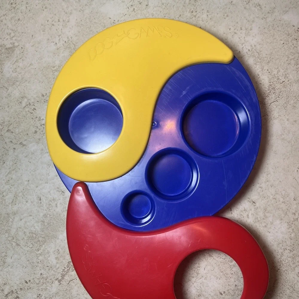 Kyjen Dog Toy Puzzle 6 Chamber Treat-Hiding Game Yin Yang Design 1307B3 Recycled